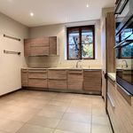 Rent 9 bedroom house of 400 m² in Crassier