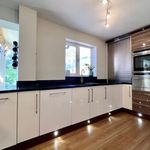 Rent 5 bedroom house in Bolton