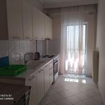 Rent 3 bedroom apartment of 90 m² in Peraia