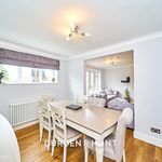 Rent 4 bedroom flat in Woodford Green