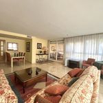 Rent 3 bedroom apartment of 255 m² in Alicante