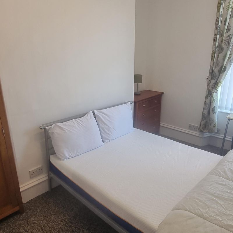 1 Bedroom Flat to Rent at Aberdeen-City, Airyhall, Broomhill, Dee, Garth, Garthdee, Hill, Holburn, England Ruthrieston