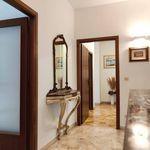 Rent 4 bedroom apartment of 95 m² in Sesto Fiorentino