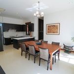 Rent 1 bedroom house of 330 m² in Khlong Tan Nuea