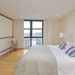 Rent 2 bedroom flat in The Square Mile