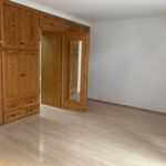 Ενοικίαση 4 υπνοδωμάτιο διαμέρισμα από 250 m² σε Vouliagmeni