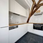 Rent 1 bedroom apartment of 70 m² in Bruxelles