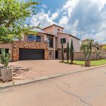 Rent 4 bedroom house of 620 m² in Madibeng