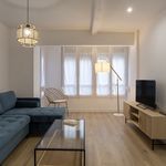 Rent 2 bedroom apartment of 98 m² in València