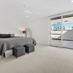 Rent 2 bedroom apartment of 167 m² in Indian Wells