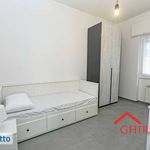 Rent 2 bedroom apartment of 59 m² in Genova