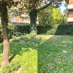 Rent 5 bedroom house of 300 m² in Modena