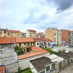 Affitto 3 camera appartamento di 78 m² in Torino