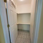 2 room apartment to let in 
                    Bayonne, 
                    NJ
                    07002