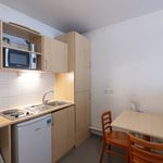 Appartement de 2823 m² avec 1 chambre(s) en location à Saint-Maurice