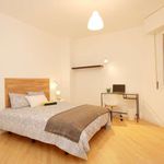 Rent a room of 104 m² in Barcelona