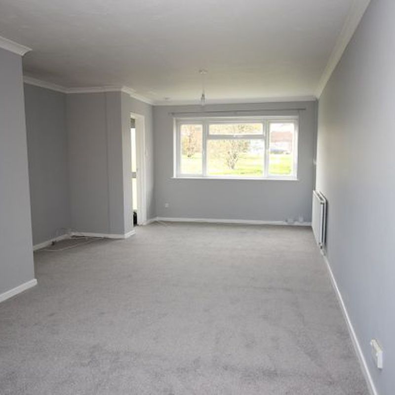 Terraced house to rent in Campion Way, Flitwick MK45