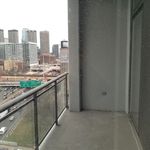 Rent 2 bedroom apartment of 1084 m² in Chicago