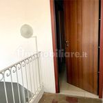 Affitto 3 camera appartamento di 105 m² in Orbassano