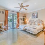 Rent 6 bedroom house of 483 m² in Marbella