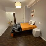Rent 4 bedroom apartment in Pescara
