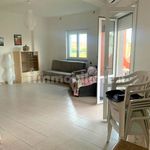 Affitto 4 camera appartamento di 150 m² in Sellia Marina