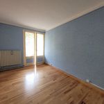 Rent 3 bedroom apartment of 79 m² in Foix