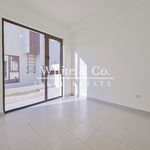 Rent 4 bedroom house of 213 m² in Dubai