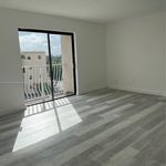 Rent 1 bedroom apartment of 768 m² in Dania Beach