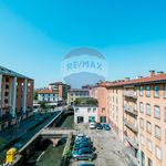 Affitto 2 camera appartamento di 80 m² in Bergamo