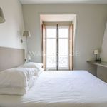 Appartement de 78 m² avec 3 chambre(s) en location à Paris