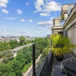 Rent 7 bedroom apartment of 242 m² in Paris