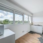 Rent 2 bedroom apartment of 42 m² in MELUN