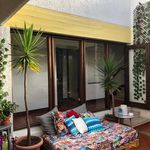 Rent a room of 900 m² in Nova Oeiras