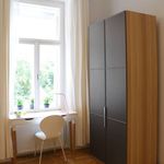 Rent 2 bedroom apartment of 89 m² in Budapest