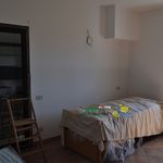 Affitto 5 camera casa di 102 m² in Varano de' Melegari