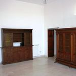 Affitto 4 camera appartamento di 125 m² in Civitavecchia