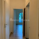Affitto 3 camera appartamento di 122 m² in Bordighera