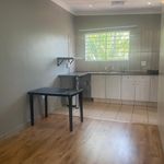 Rent 1 bedroom house of 45 m² in City of Tshwane