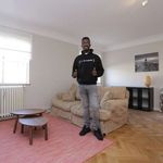 Rent a room of 70 m² in Brussel