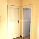 Affitto 4 camera appartamento di 121 m² in Parma