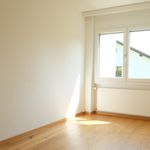 Miete 6 Schlafzimmer wohnung von 194 m² in Aarburg