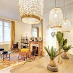 Rent 4 bedroom apartment of 92 m² in Paris