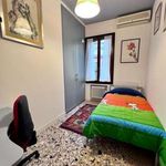 Rent 6 bedroom apartment of 140 m² in Venezia