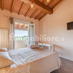 Rent 5 bedroom house of 230 m² in Seravezza