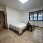 Affitto 3 camera appartamento di 98 m² in Roma