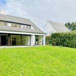Rent 4 bedroom apartment of 280 m² in Sint-Genesius-Rode