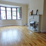 Rent 3 bedroom house in Epsom and Ewell