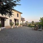 Rent 4 bedroom house of 170 m² in Basaluzzo