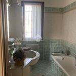Rent 3 bedroom apartment of 90 m² in Moniga del Garda